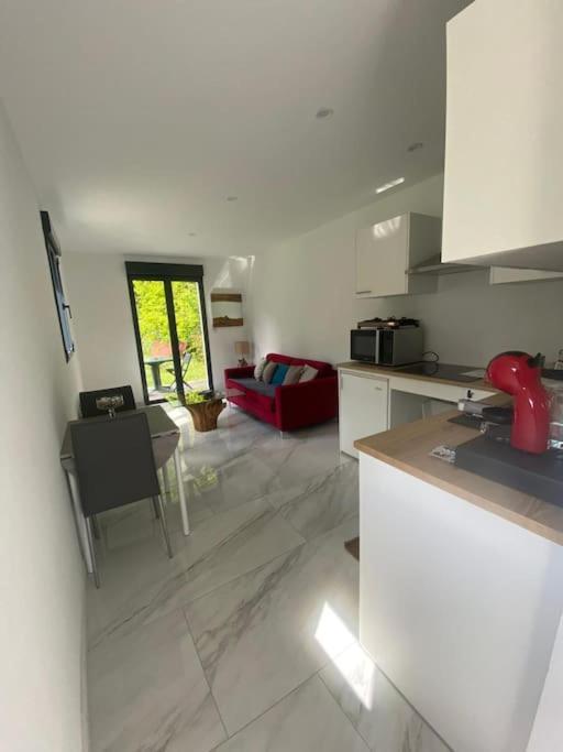 Tiny House Dalia Jardin & Foret 10 Min De La Gare ดอมมารีย์-เลส์-ลีซ์ ภายนอก รูปภาพ